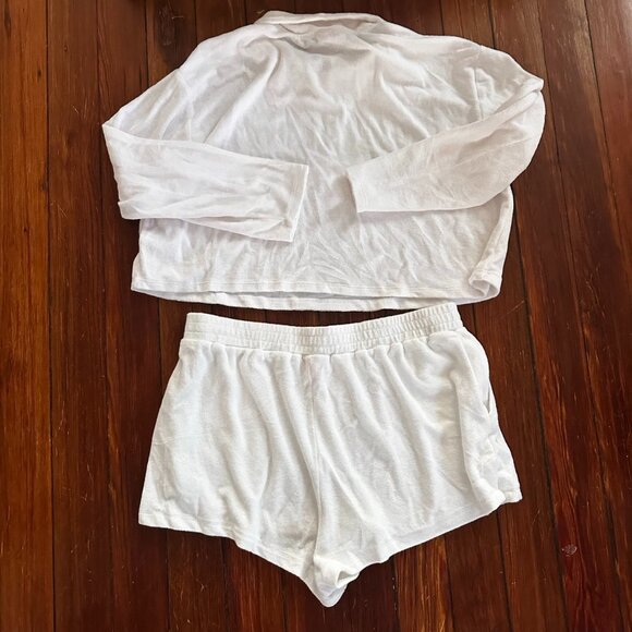 Stoney Clover Lane X Target Terry Cropped 1/4 Zip Pullover & Shorts Set - Picture 7 of 7